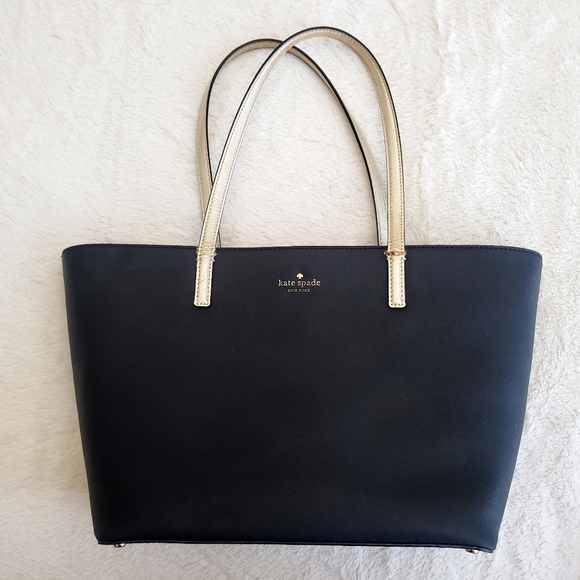 kate spade Handbags - Kate Spade Cedar Street Harmony in Black